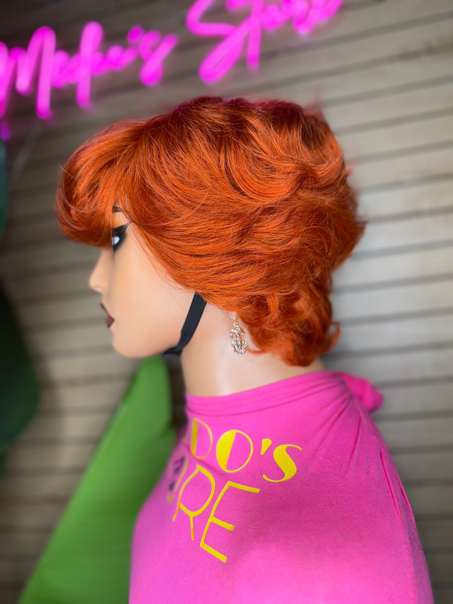 Short Tara wig