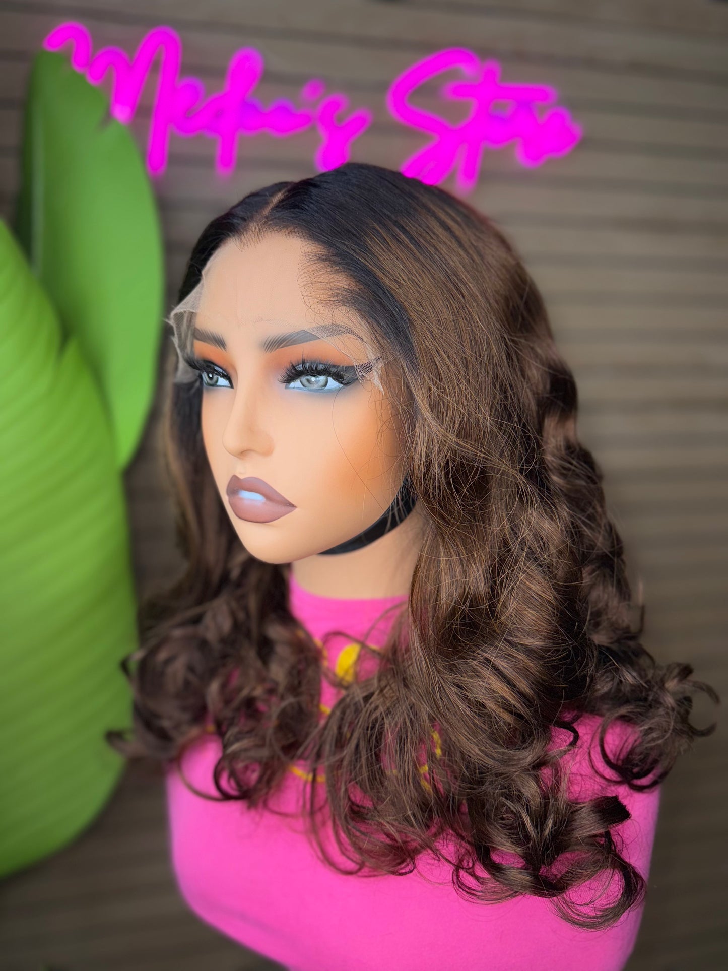 Body wave HD lace M lagos hairline 6x6 gluless