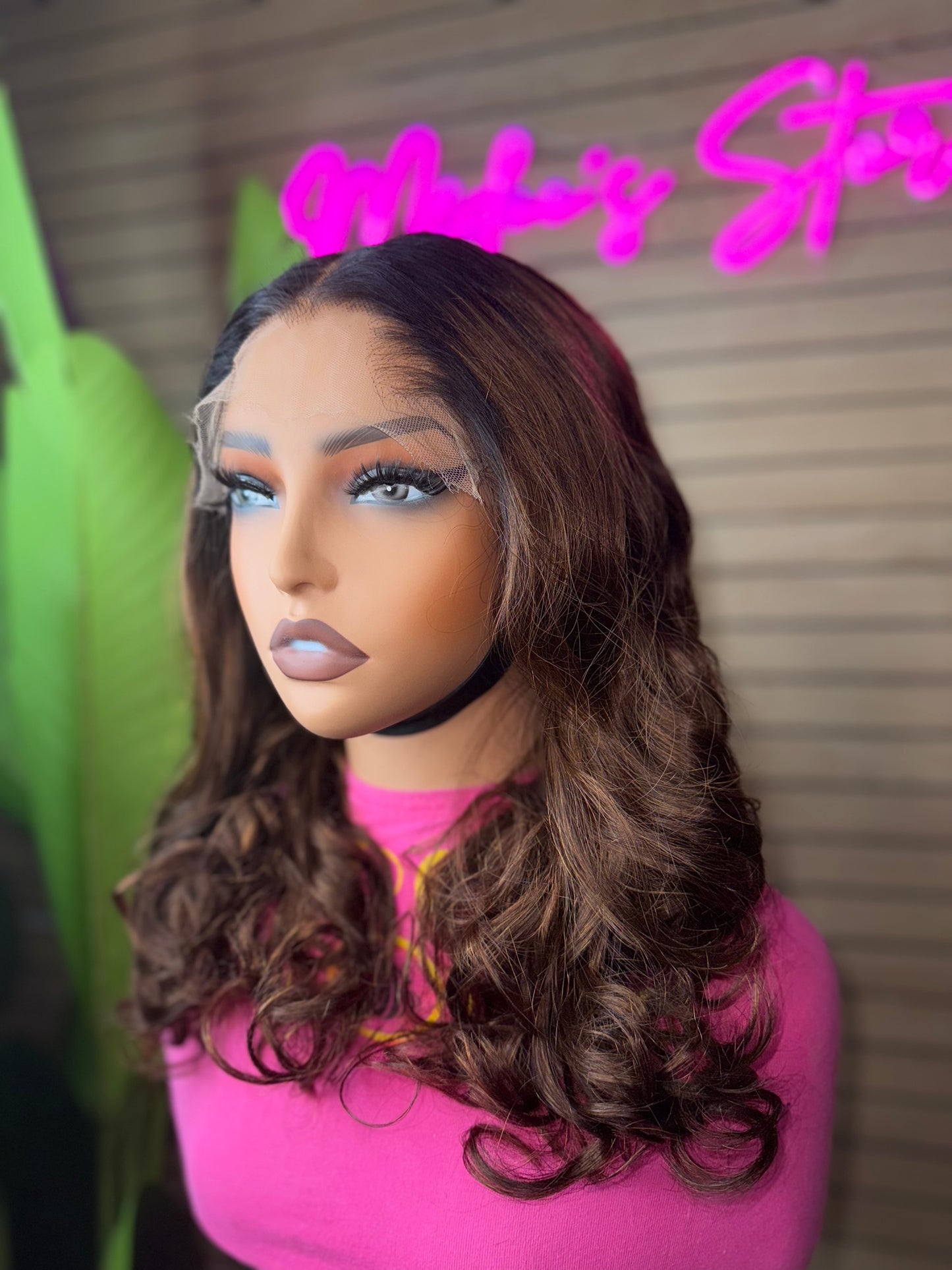 Body wave HD lace M lagos hairline 6x6 gluless
