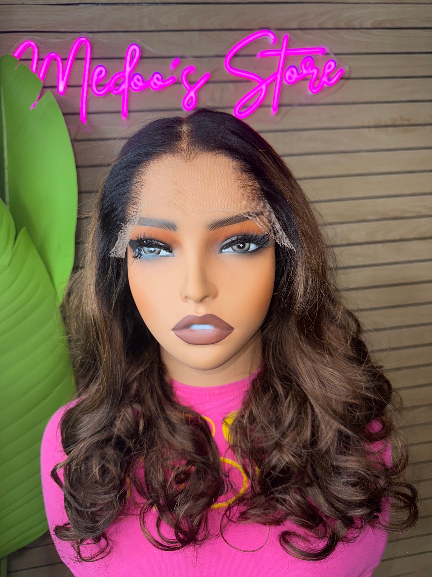 Body wave HD lace M lagos hairline 6x6 gluless