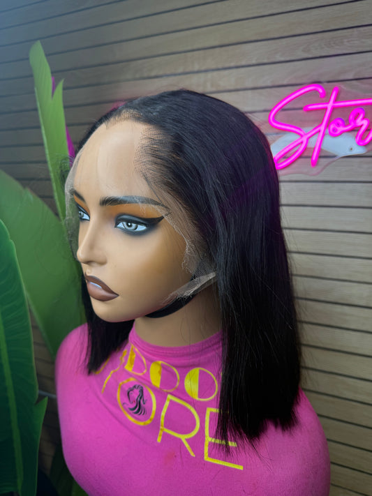 Straight bob HD lace M lagos hairline 13*4
