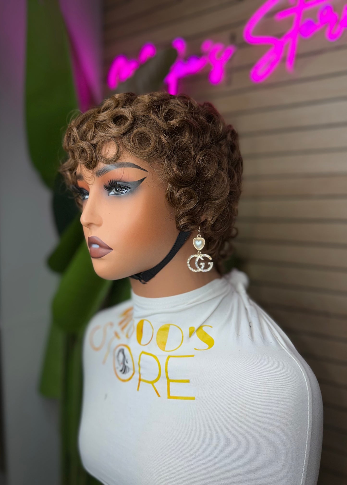 Chioma wig flip flap