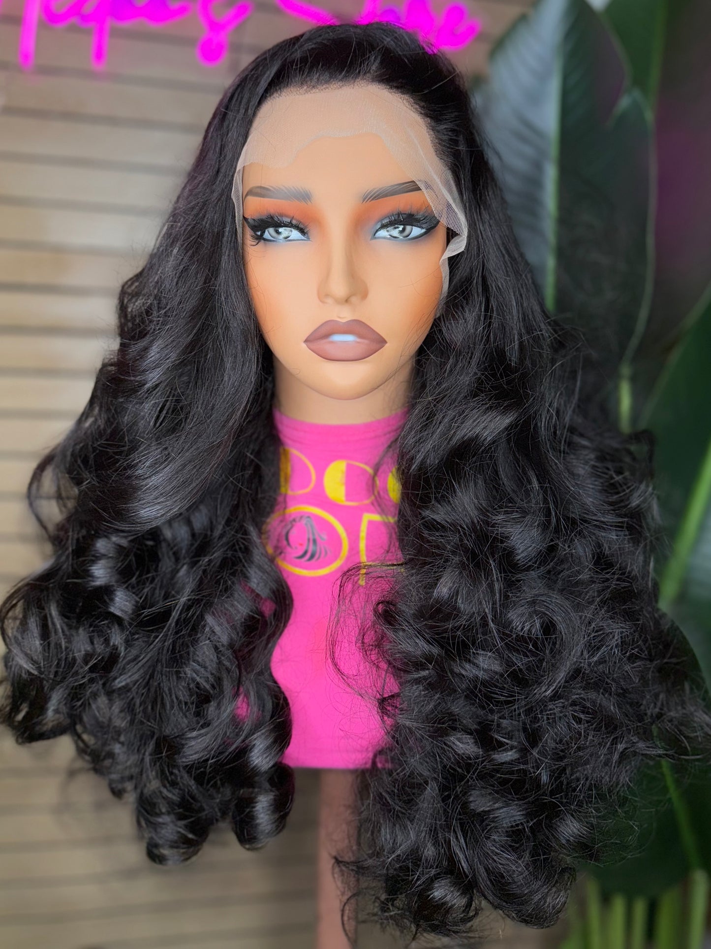 Frontal bouncy wig 250 density